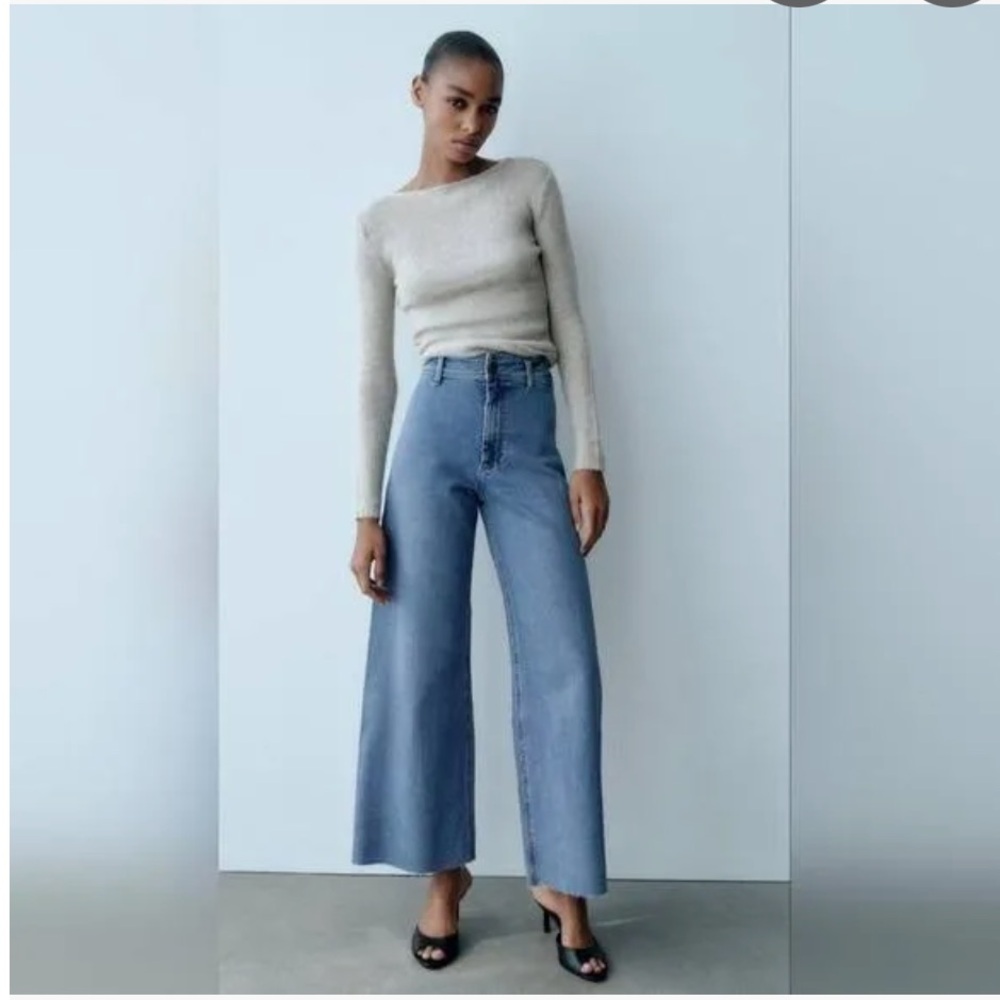 ZARA Marine Straight Sailor Jean Light Wash Wide Leg Raw Hem Size 10